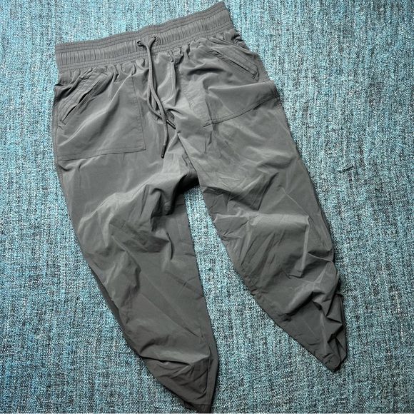 Prana Midtown Capri Ruched Jogger Pants in Grey - Picture 2 of 8